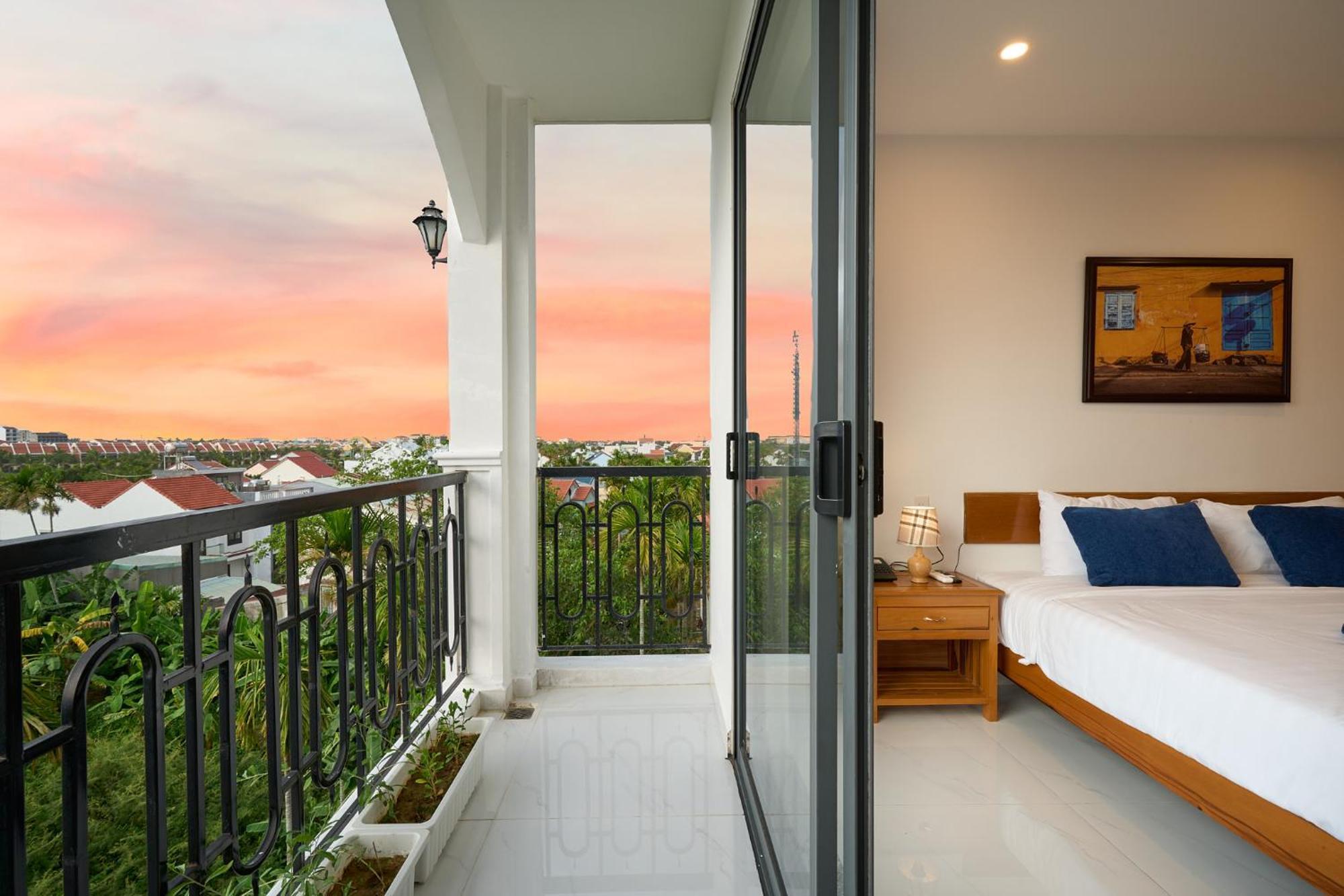 Hoi An Legend Charm Boutique Hotel Экстерьер фото